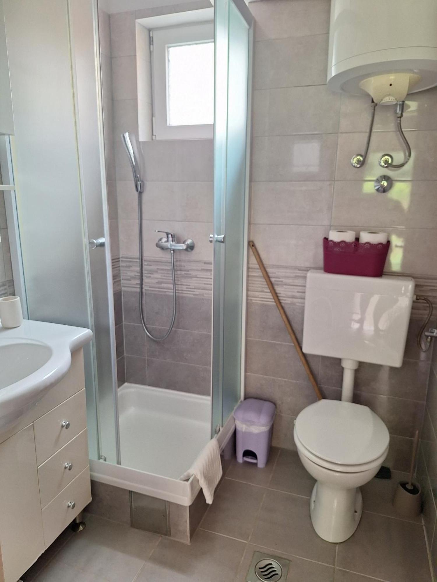 Apartments With A Parking Space Supetarska Draga - Donja, Rab - 15999 المظهر الخارجي الصورة